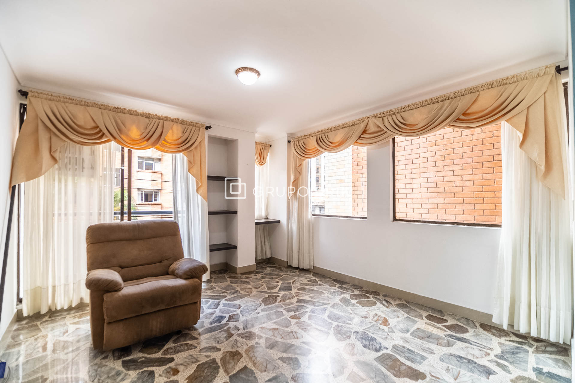 Apartamento Laureles 2863